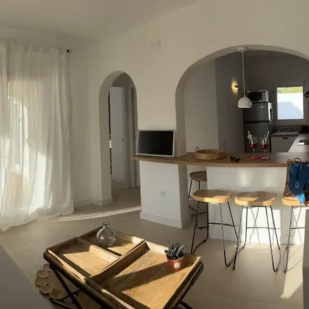 Cales De Menorca 1 * كالا بلانكا